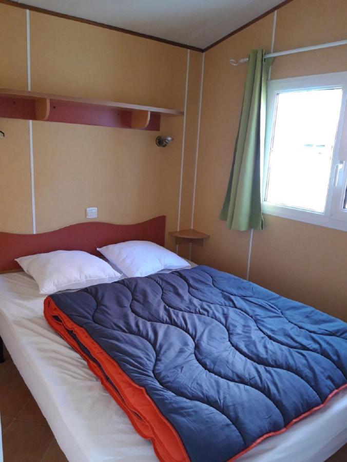 Camping Des 2 Rives- Mobilhomes Etang-sur-Arroux Exterior photo